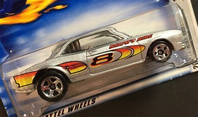 Hot Wheels 2003 #023 Vairy 8, NEW/LOOSE, metalflake silver