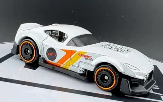 Hot Wheels 2026 Multipack Exclusive, Muscle and Blown, NEW/LOOSE, white