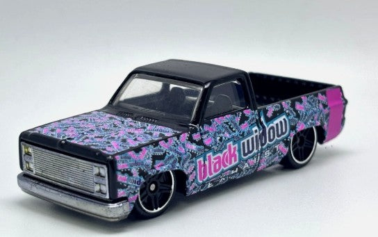 Hot Wheels 2026 #042/250 '83 Chevy Silverado, NEW/LOOSE, black