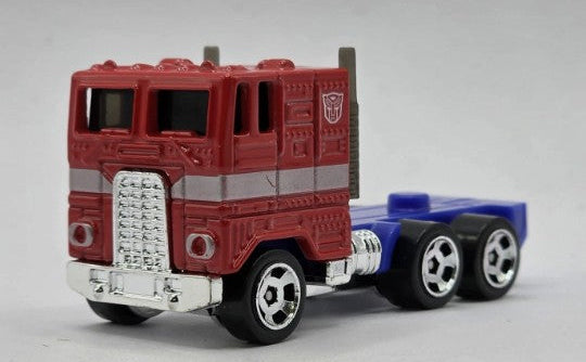 Hot Wheels 2026 #027/250 Optimus Prime, NEW/LOOSE, red