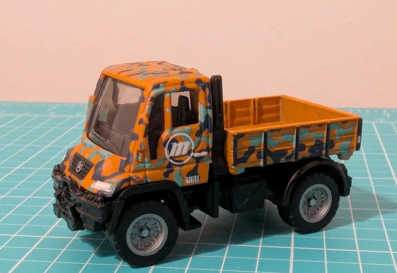 Matchbox 2024 Collectors 14/20, Mercedes-Benz Unimog U300, orange