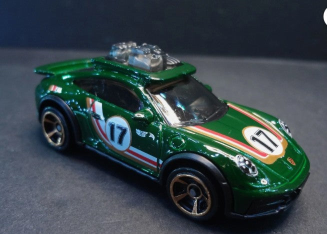Hot Wheels 2025 #154/250 Porsche 911 Rallye, NEW/LOOSE, dark green