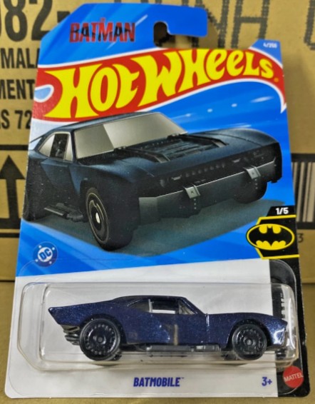 Hot Wheels 2026 #004/250, Batmobile, metalflake gunmetal blue