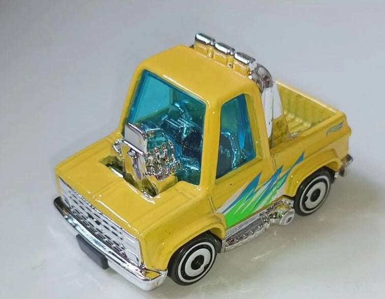 Hot Wheels 2025 Multipack Exclusive, Toon'd '83 Chevy Silverado, NEW/LOOSE, yellow
