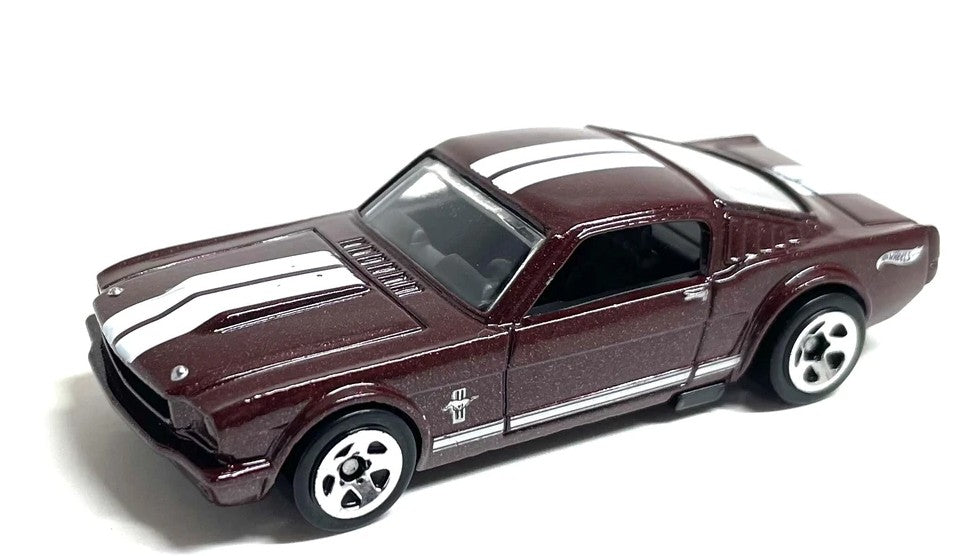 Hot Wheels 2022 #192/250, '65 Mustang 2+2 Fastback, dark brown metallic
