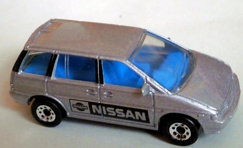 Matchbox 1992 #31/75, Nissan Prairie, NEW/LOOSE, silver