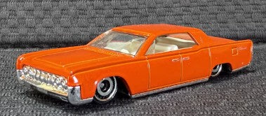 Hot Wheels 2026 #170/250 '64 Lincoln Continental, NEW/LOOSE, orange