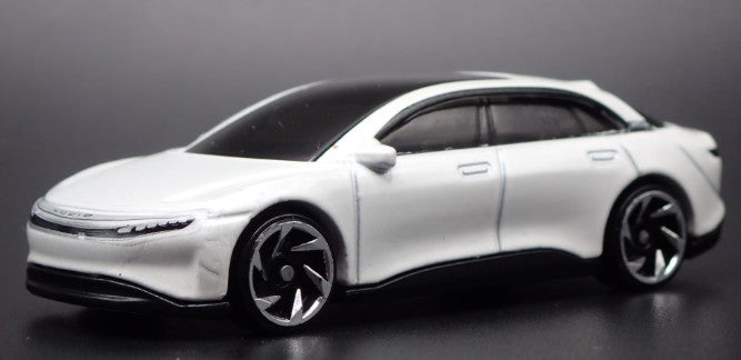 Hot Wheels 2022 #147/250, Lucid Air, NEW/LOOSE, metalflake stellar white