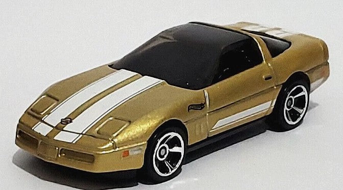 Hot Wheels 2023 #074/250, '84 Corvette, NEW/LOOSE, metalflake champagne