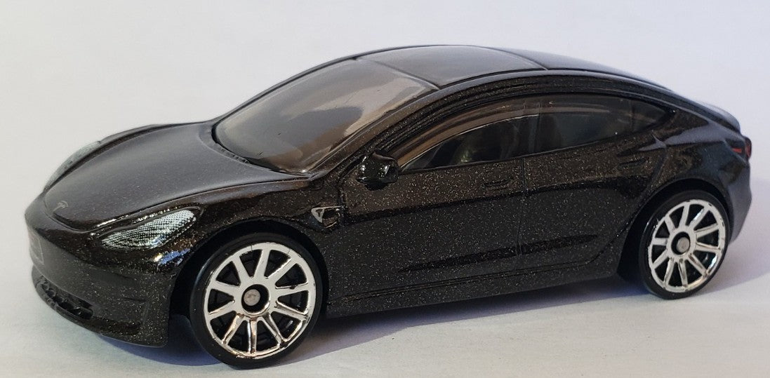 Hot Wheels 2022 Luxury Sedans 3/5, Tesla Model 3, NEW/LOOSE, obsidian metalflake black