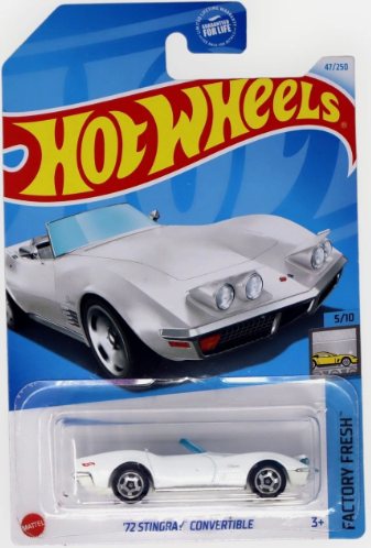 Hot Wheels 2024 #047/250 '72 Stingray Convertible, white