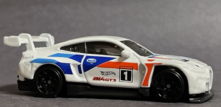 Hot Wheels 2026 #073/250, BMW M4 GT3, NEW/LOOSE, white