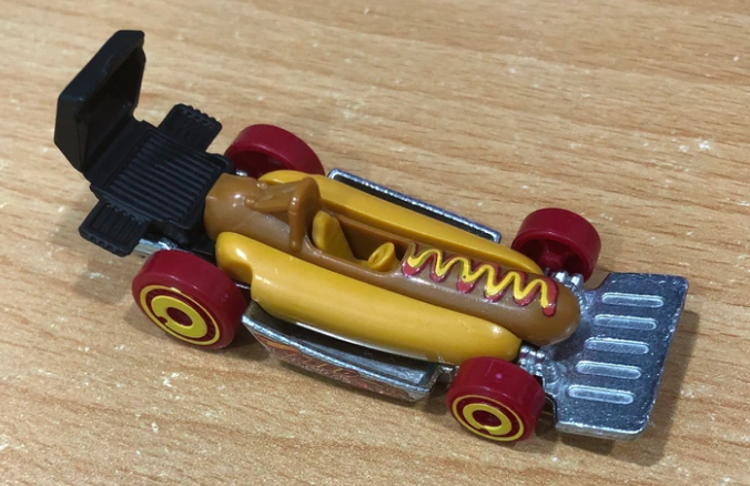 Hot Wheels 2021 #041/250, Street Wiener, NEW/LOOSE, TREASURE HUNT, yellow
