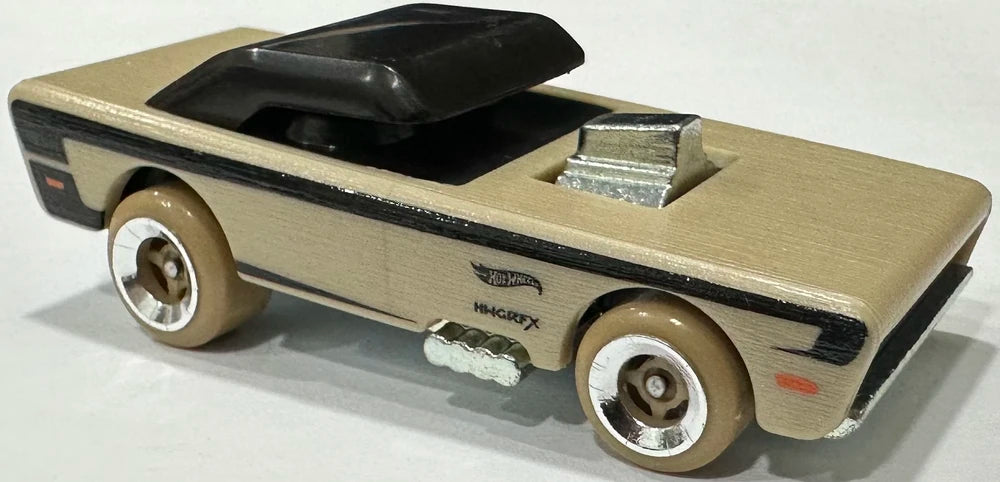 Hot Wheels 2024 #228/250 Small Bloc, NEW/LOOSE, tan