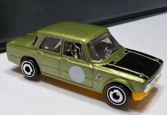 Hot Wheels 2026 #218/250, Alfa Romeo Giulia TI Super, NEW/LOOSE, metalflake olive