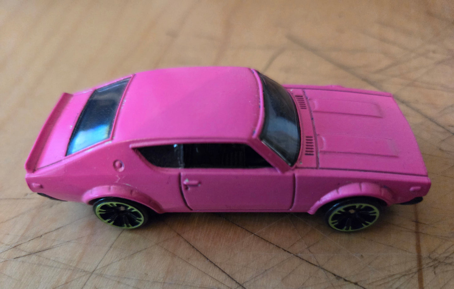 Hot Wheels 2024 Neon Speeders Mix A 3/8, Nissan Skyline 2000GT-R, PREOWNED/CUSTOMIZED/LOOSE, pink