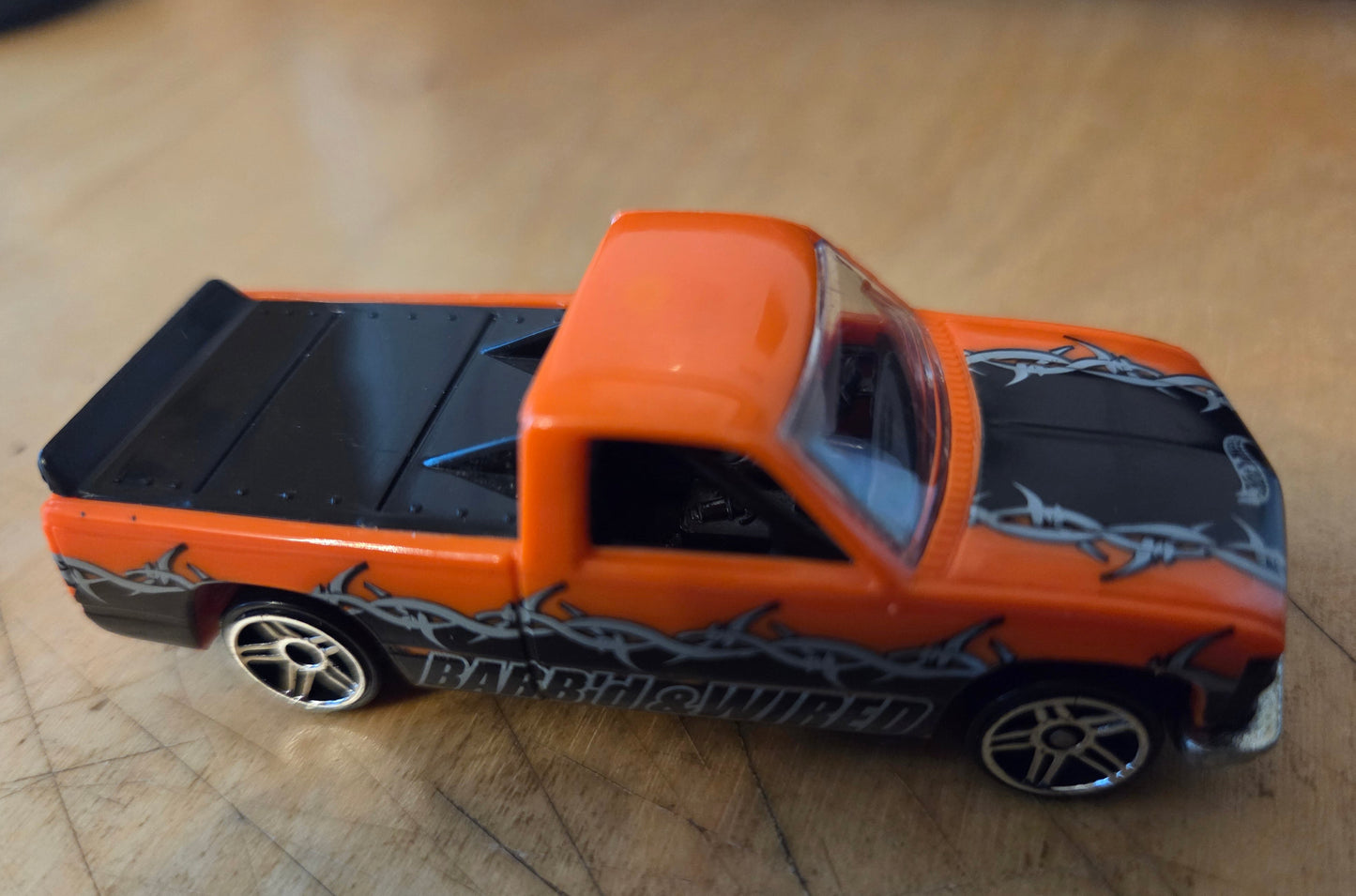 Hot Wheels 2002 #178 Chevy 1500, NEW/LOOSE, orange