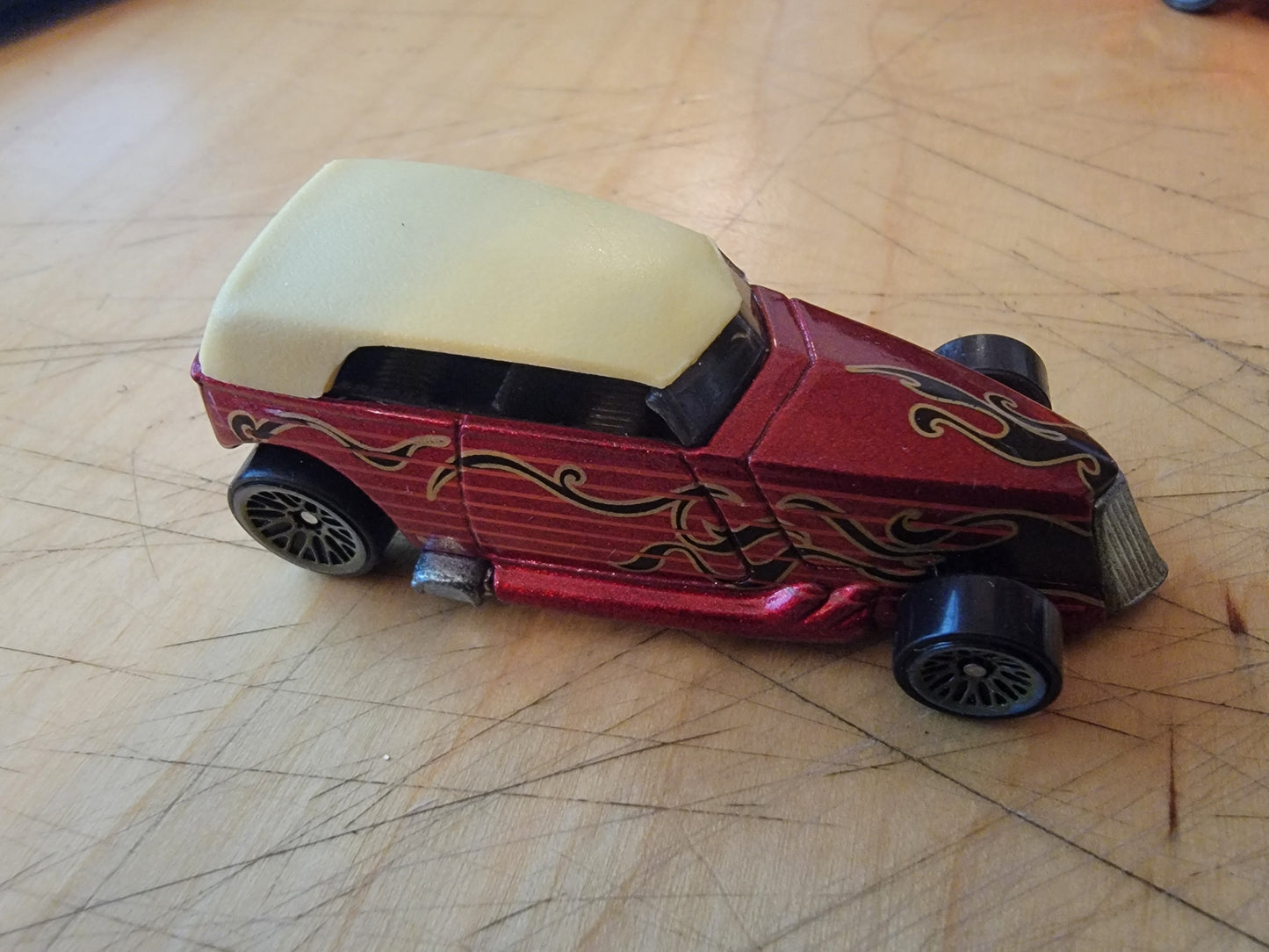 Hot Wheels 2000 #005 Phaeton, PREOWNED/LOOSE, metallic metallic dark red