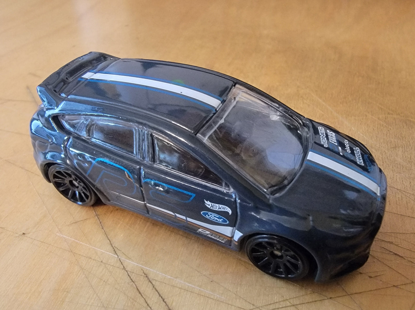 Hot Wheels 2019 #139/250 Ford Focus RS, NEW/LOOSE, slate grey