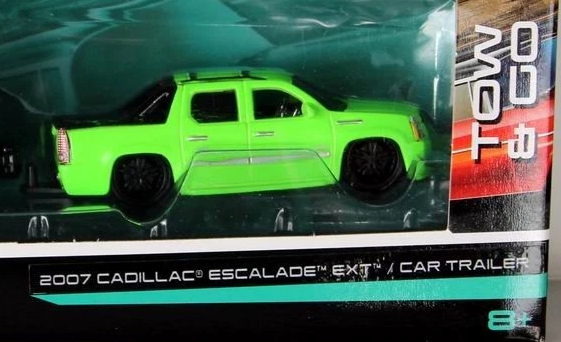 Maisto Premium 007 Cadillac Escalade EXT from Tow & Go set, NEW/LOOSE, bright green