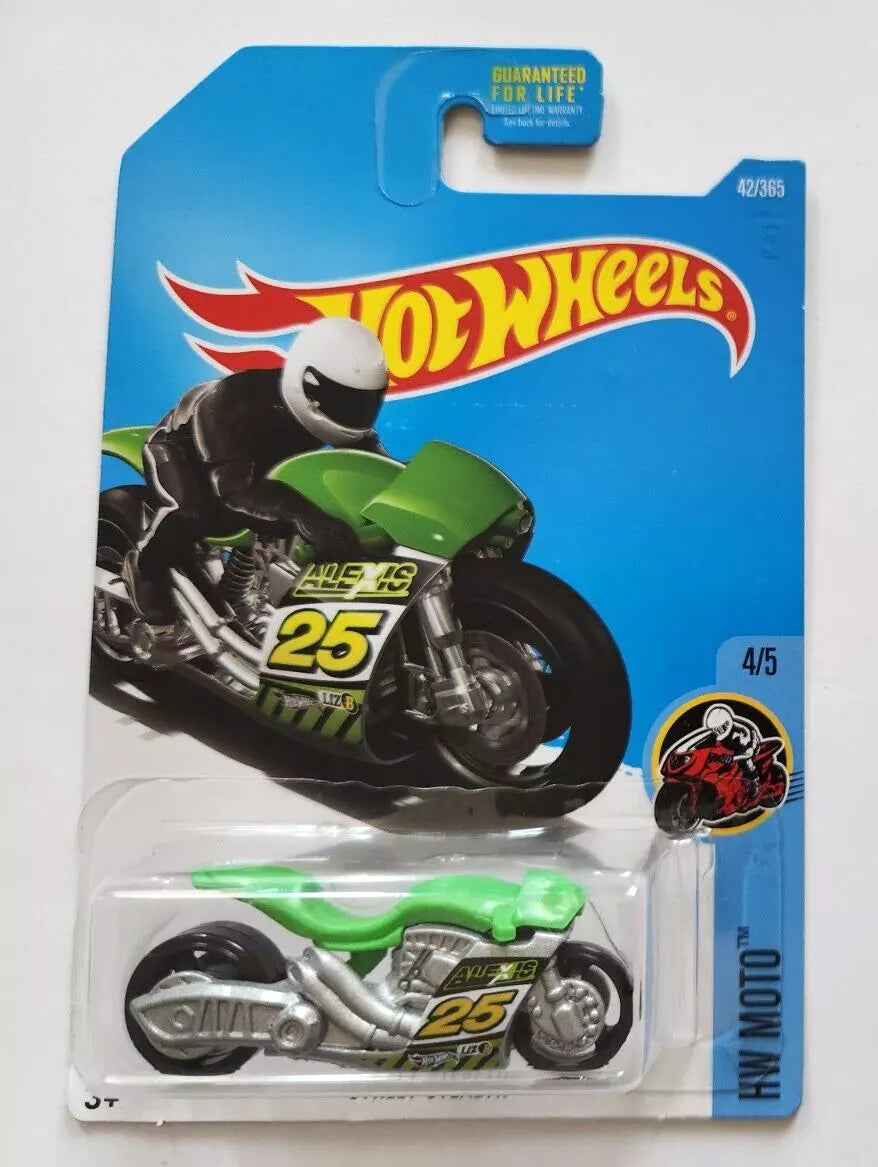 Hot Wheels 2017 #042/365 Street Stealth, green