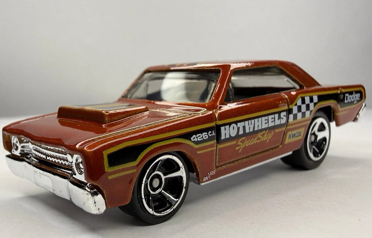 Hot Wheels 2026 #104/250, '68 Dodge Dart, NEW/LOOSE, burnt orange