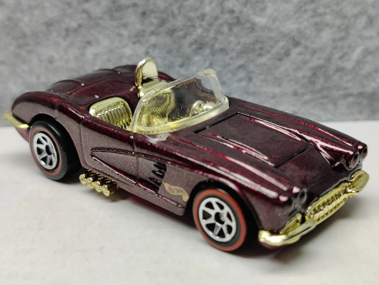 Hot Wheels 1997 General-Mills 1997 Designer Collection 5-Pack, '58 Corvette Coupe, NEW/LOOSE, dark red