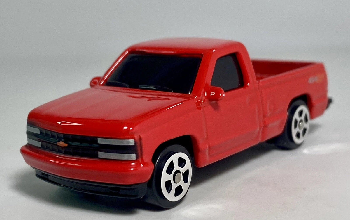 Maisto, 1993 Chevrolet 454 SS, NEW/LOOSE, red