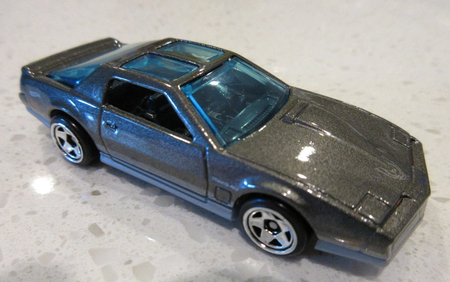 Hot Wheels 2026 Pontiac 100th Anniversary 1/5 '84 Pontiac Firebird, NEW/LOOSE, silver sand metallic