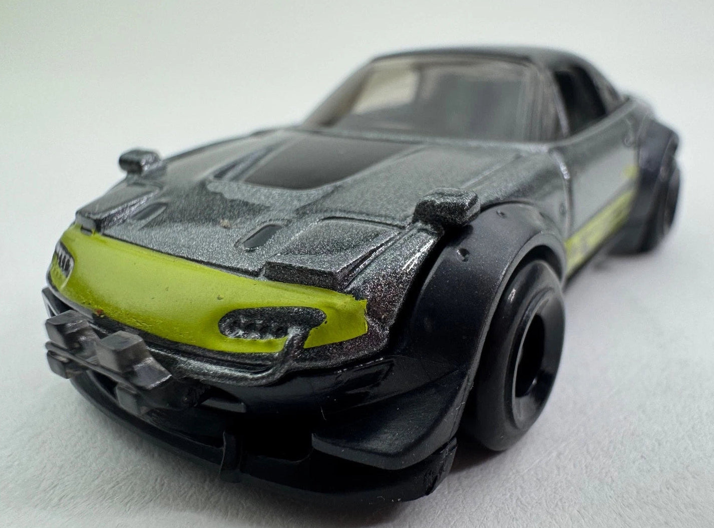 Hot Wheels 2025 #001/250 Mazda MX-5 Miata, NEW/LOOSE, dark grey