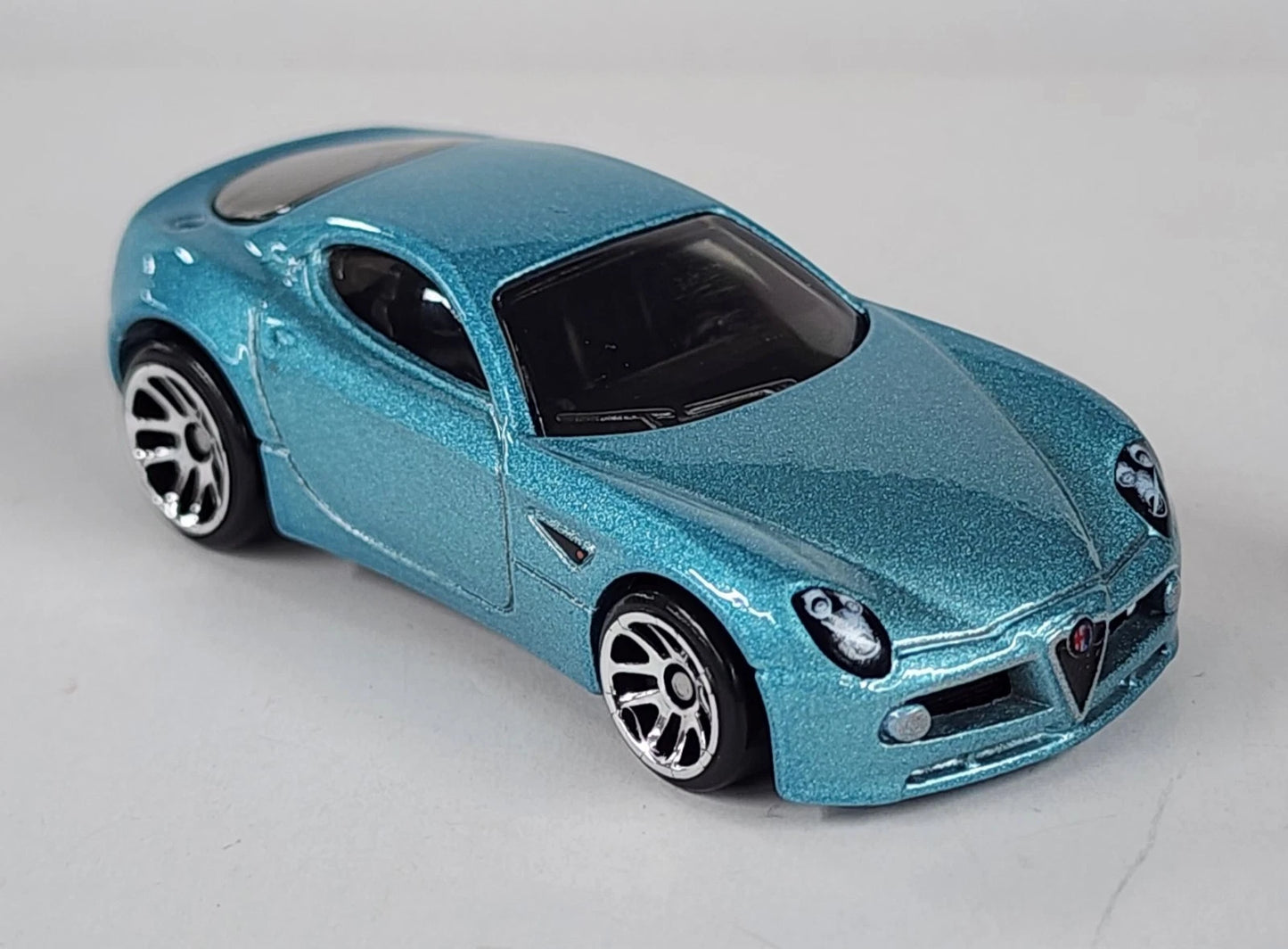 Hot Wheels 2024 Euro Themed 6-pack Exclusive Alfa Romeo 8C Competizione, NEW/LOOSE, blue
