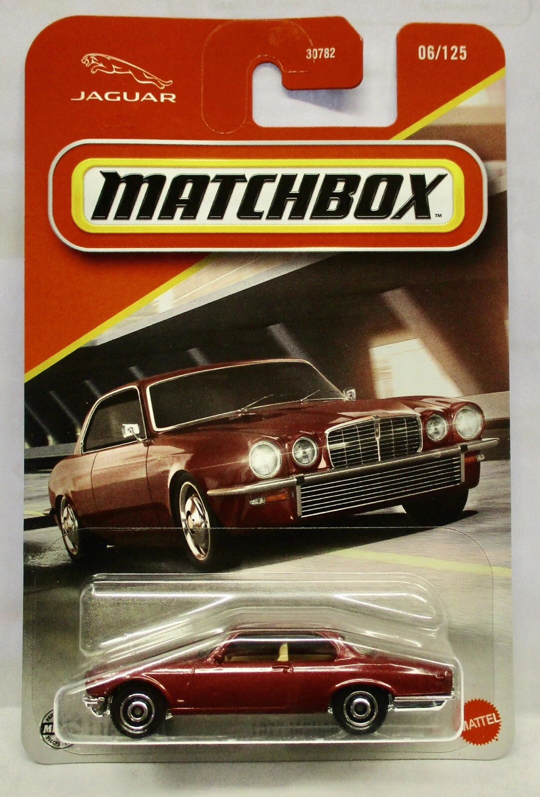 Matchbox 2025 #006/125 1977 Jaguar XJ6C, maroon