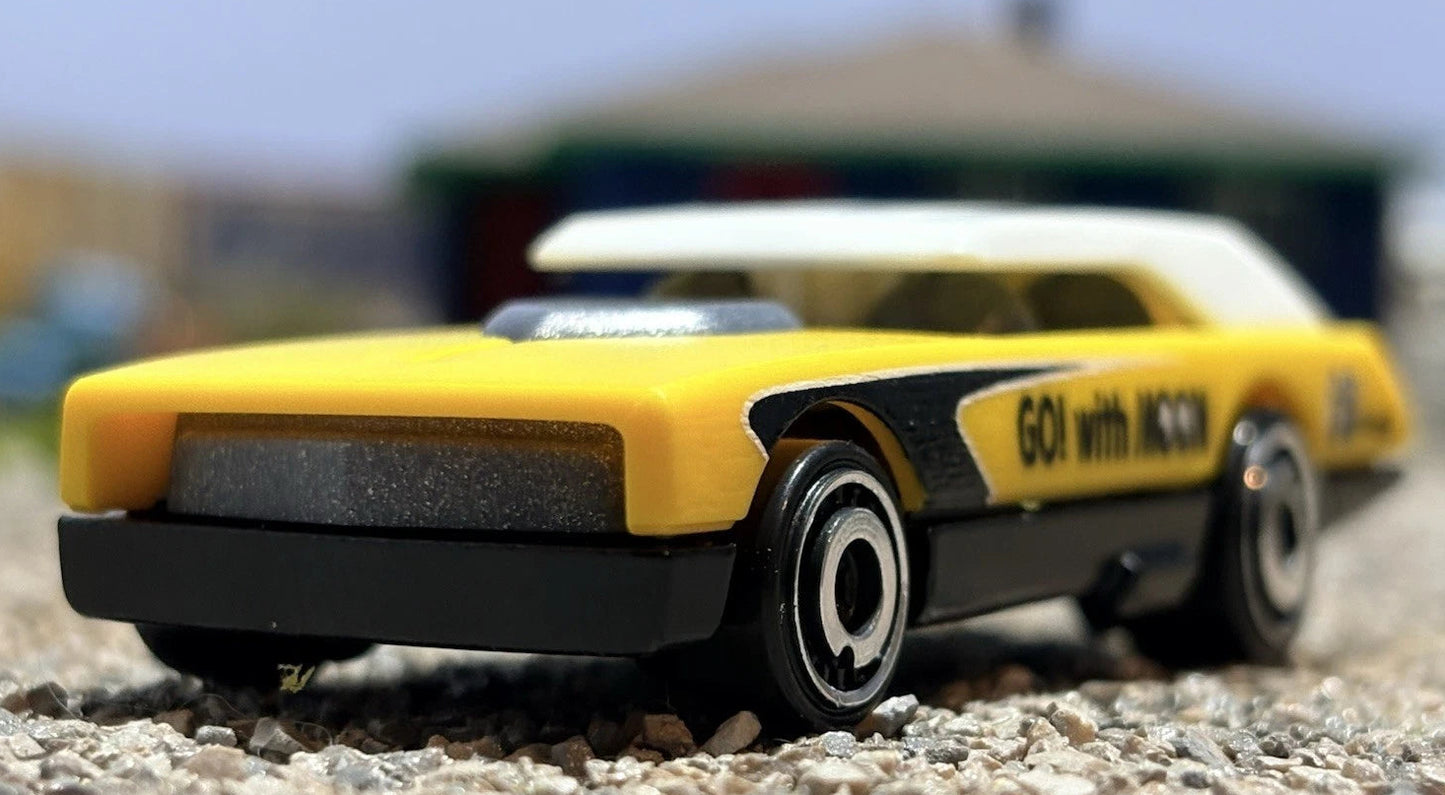 Hot Wheels 2026 #111/250, Long Bloc, NEW/LOOSE, yellow