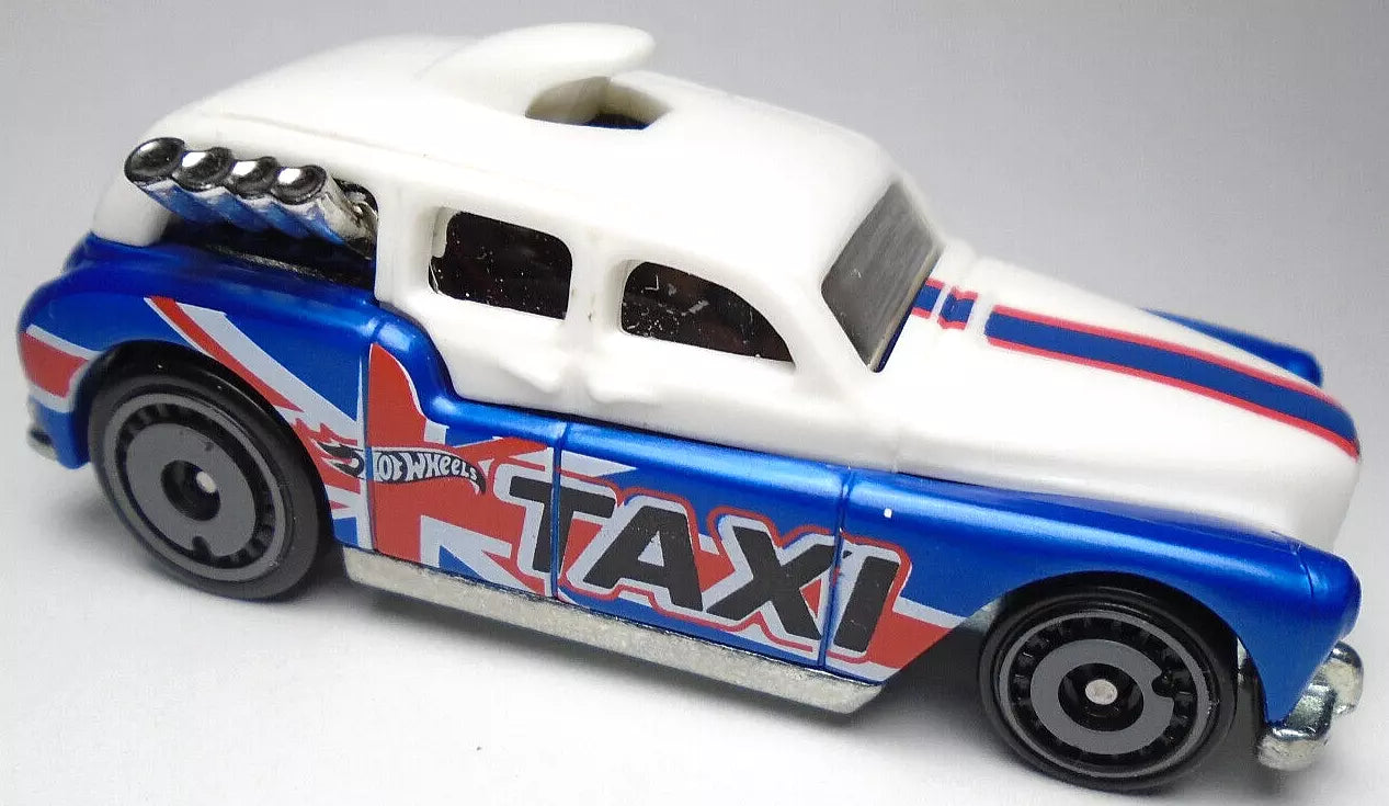 Hot Wheels 2022 #102/250 Cockney Cab II, NEW/LOOSE, white & blue