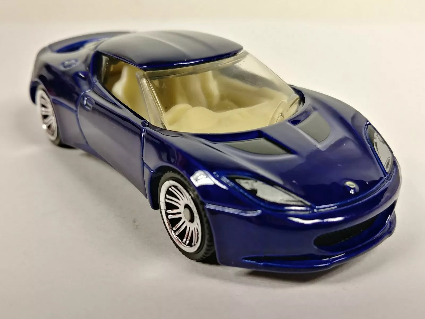 Matchbox 2024 European Streets #9/24 Lotus Evora, NEW/LOOSE, blue
