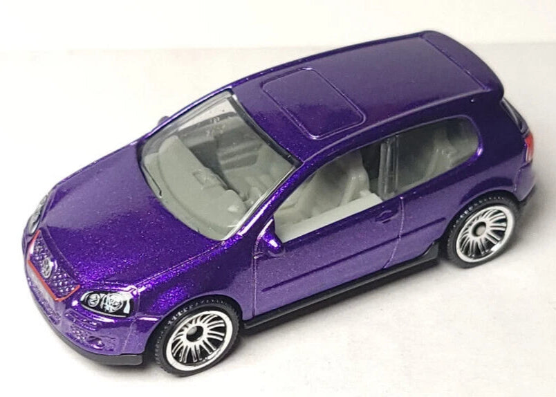 Matchbox 2024 Multipack Pull, Golf V GTI, NEW/LOOSE, purple