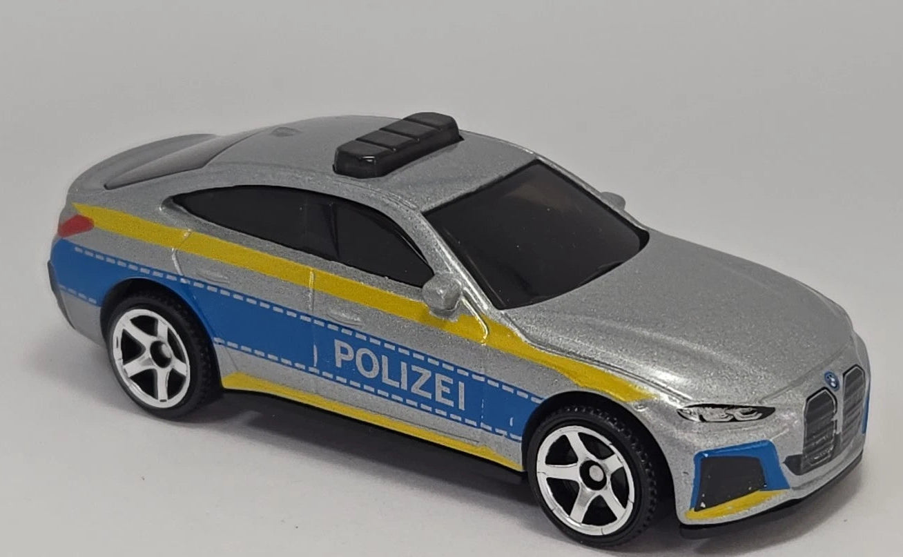 Matchbox 2025 #080/125 2023 BMW i4 Police Sedan, NEW/LOOSE, silver
