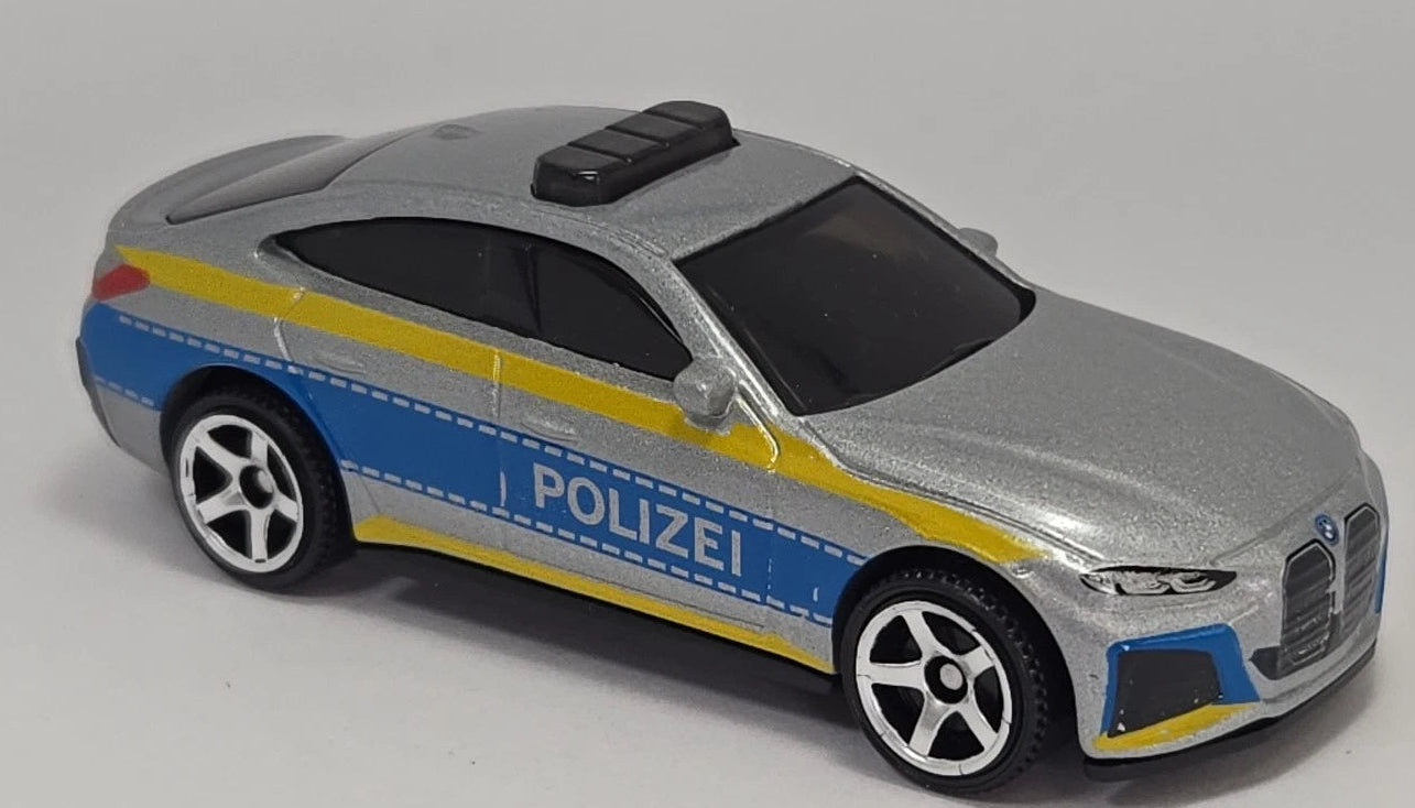 Matchbox 2025 #080/125 2023 BMW i4 Police Sedan, NEW/LOOSE, silver