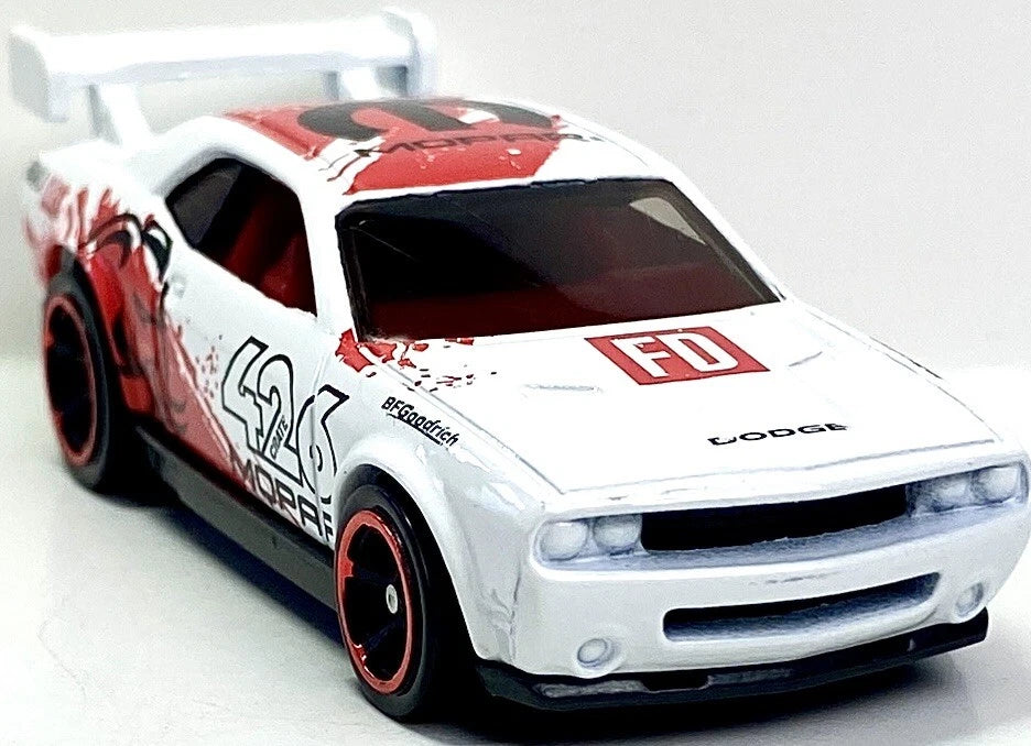 Hot Wheels 2022 #207/250 Dodge Challenger Drift Car, NEW/LOOSE, white