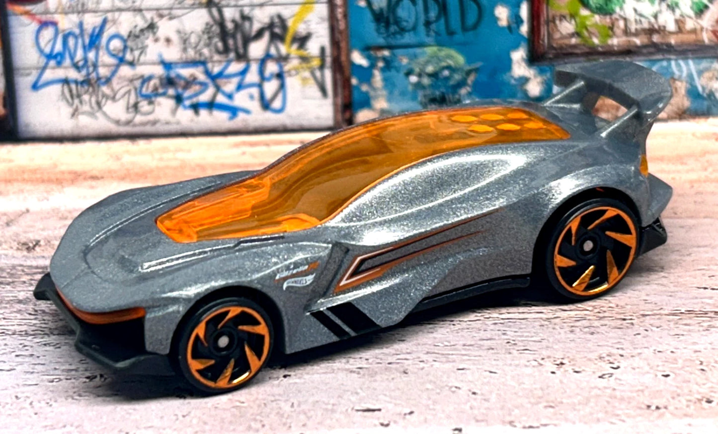 Hot Wheels 2026 Multipack Exclusive, Gazella R, NEW/LOOSE, silver