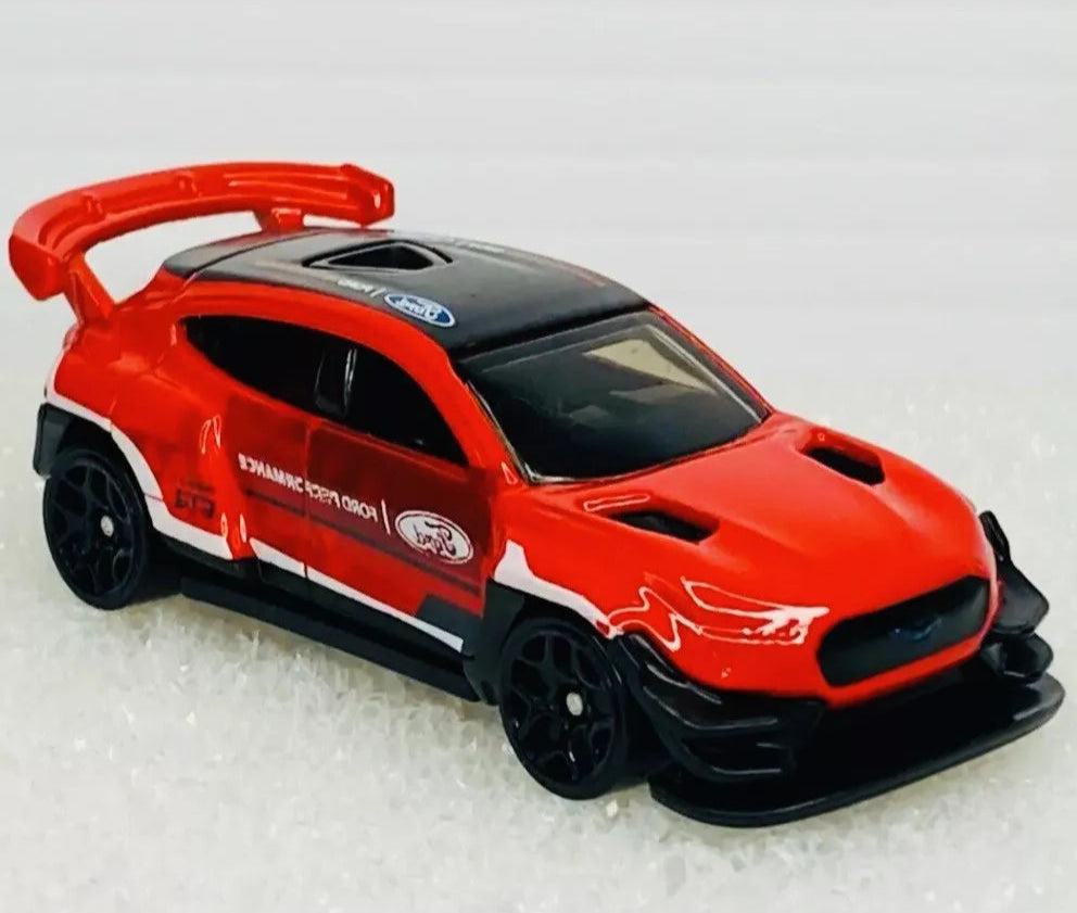 Hot Wheels 2022 #073/250 Ford Mustang Mach-E 1400, NEW/LOOSE, red
