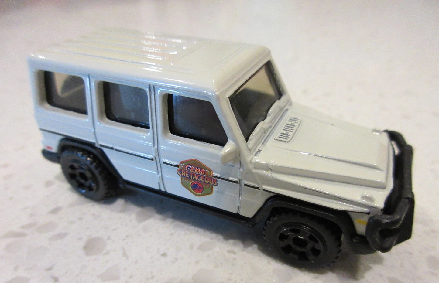 Matchbox 2025 Jurrasic World: Rebirth, Mercedes-Benz G 550, NEW/LOOSE, white