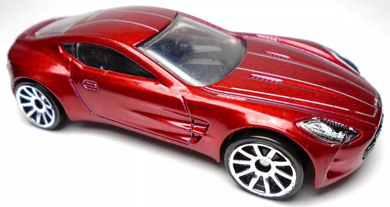 Hot Wheels 2017 #200/365 Aston Martin One-77, NEW/LOOSE, pearl red