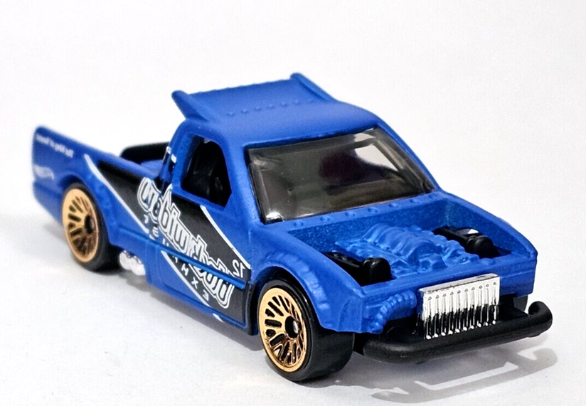 Hot Wheels 2023 #190/250 Limited Grip, NEW/LOOSE, matte blue