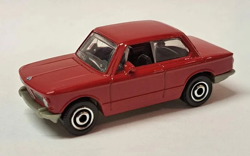 Matchbox 2022 #087/100 1969 BMW 2002, red