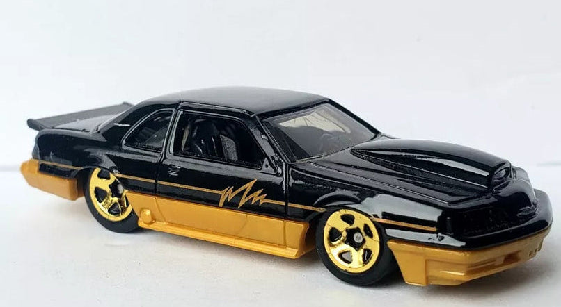 Hot Wheels 2023 #056/250 Matt and Debbie Hay's 1988 Pro Street Thunderbird, NEW/LOOSE, black