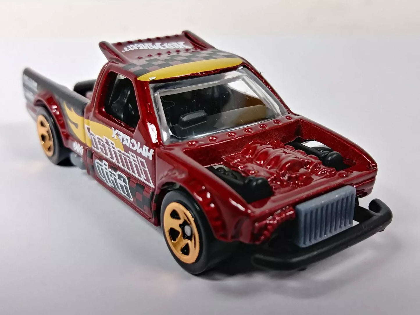 Hot Wheels 2024 #050/250 Limited Grip, NEW/LOOSE, dark red