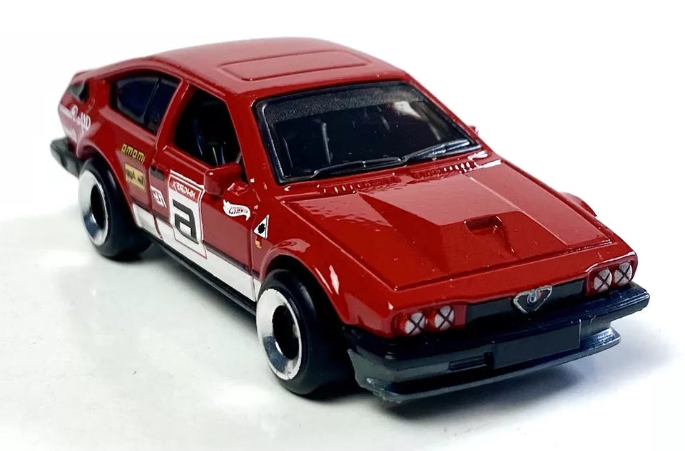 Hot Wheels 2023 #185/250 Alfa Romeo GTV6 3.0, NEW/LOOSE, red