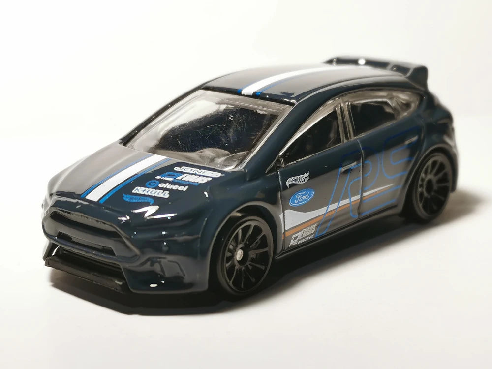 Hot Wheels 2019 #139/250 Ford Focus RS, NEW/LOOSE, slate grey
