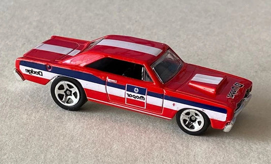 Hot Wheels 2023 MOPAR Series 1/5 '68 Dodge Dart, NEW/LOOSE, red